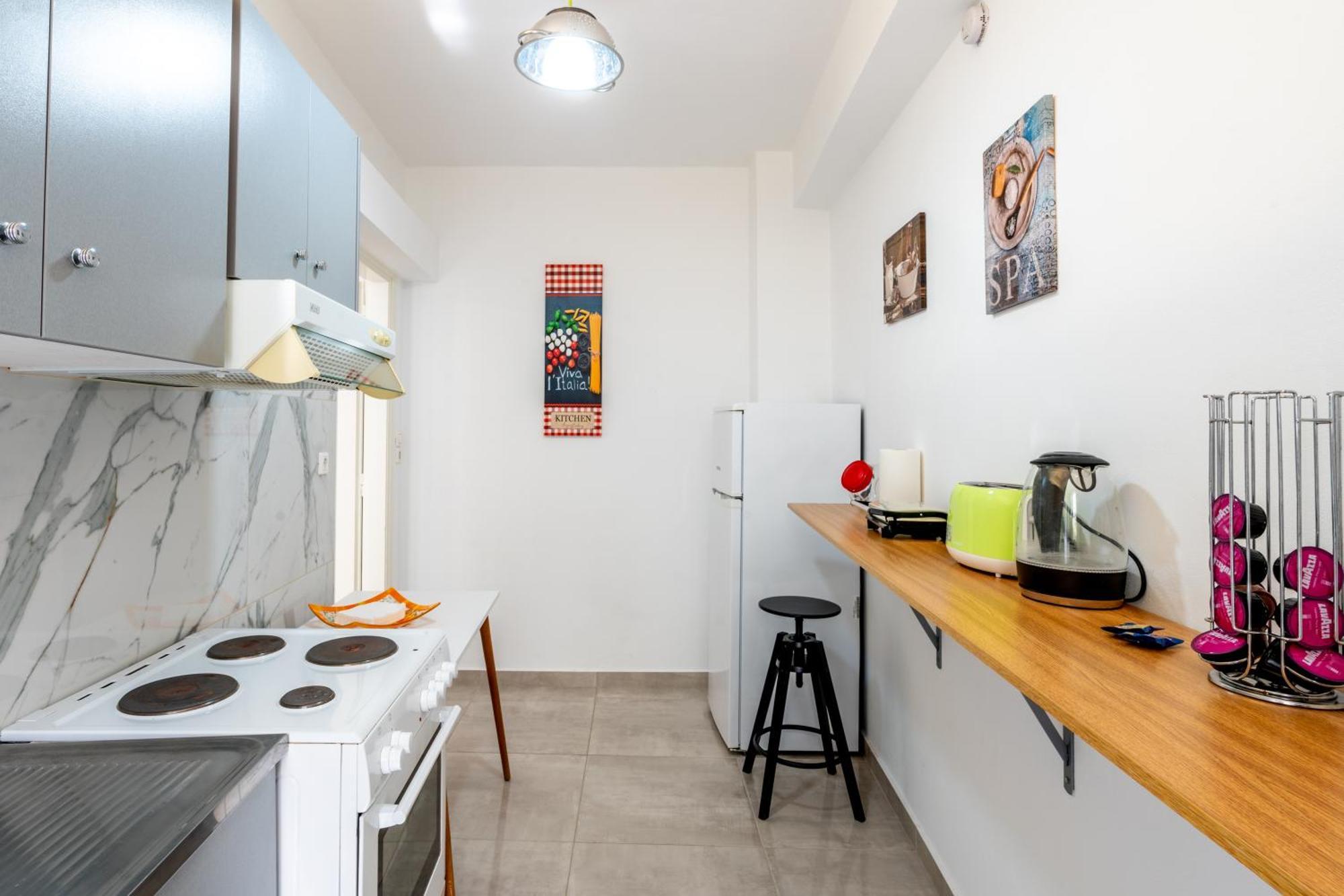 Psiri Gem From In Vivo Apartments- Spacious 1St Floor Apartment With Balcony In Athens' Historic Center מראה חיצוני תמונה